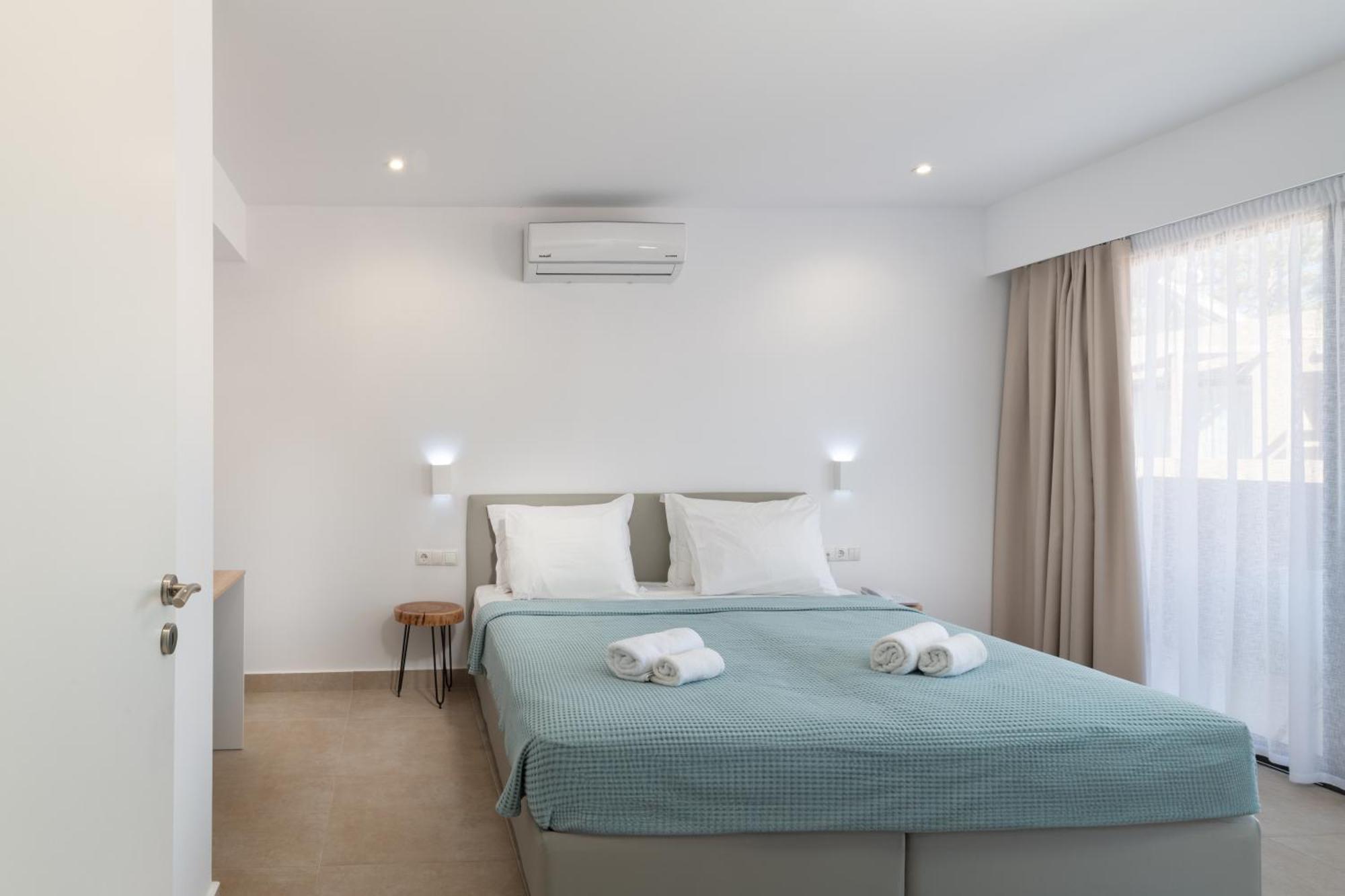 Golden Bee Lifestyle Hotel สตาลิดา ภายนอก รูปภาพ